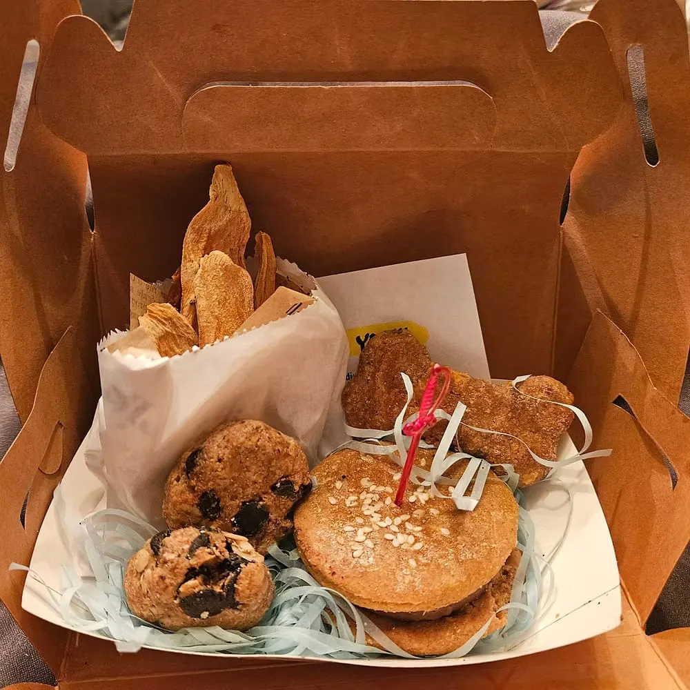 Pawsitively Delicious Treats, photo 3 of 7